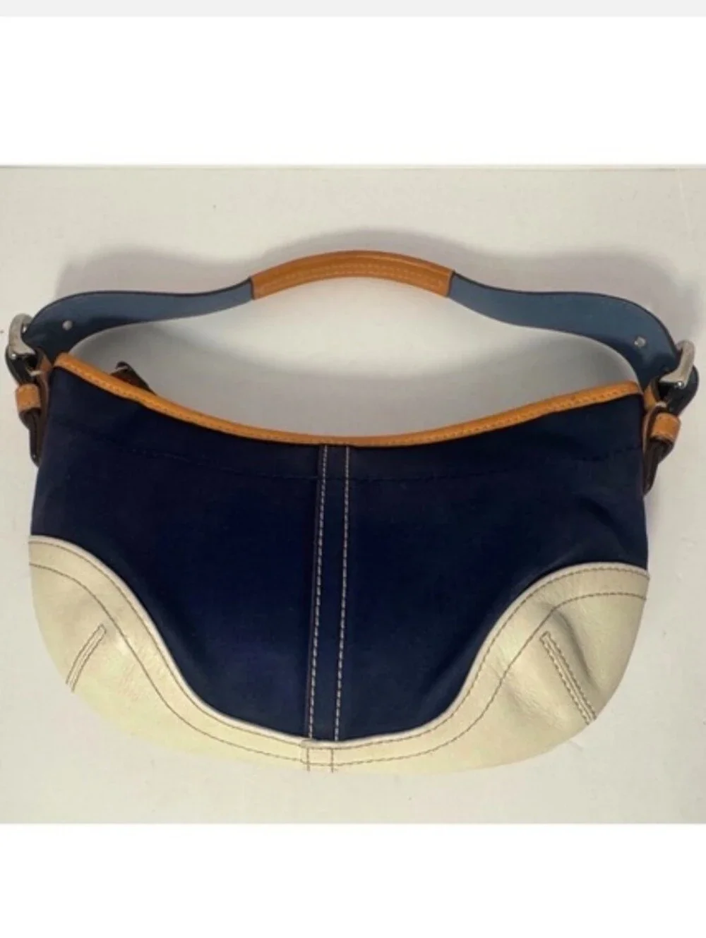 Coach SoHo Y2K mini hobo excellent used condition L3J-443
